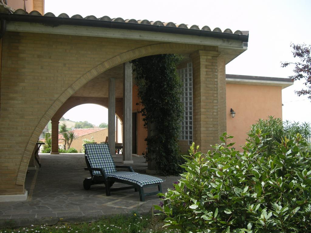 Bed And Breakfast San Martino Castignano Екстер'єр фото